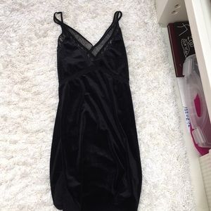 SUGAR + L!PS black slip dress (size m)